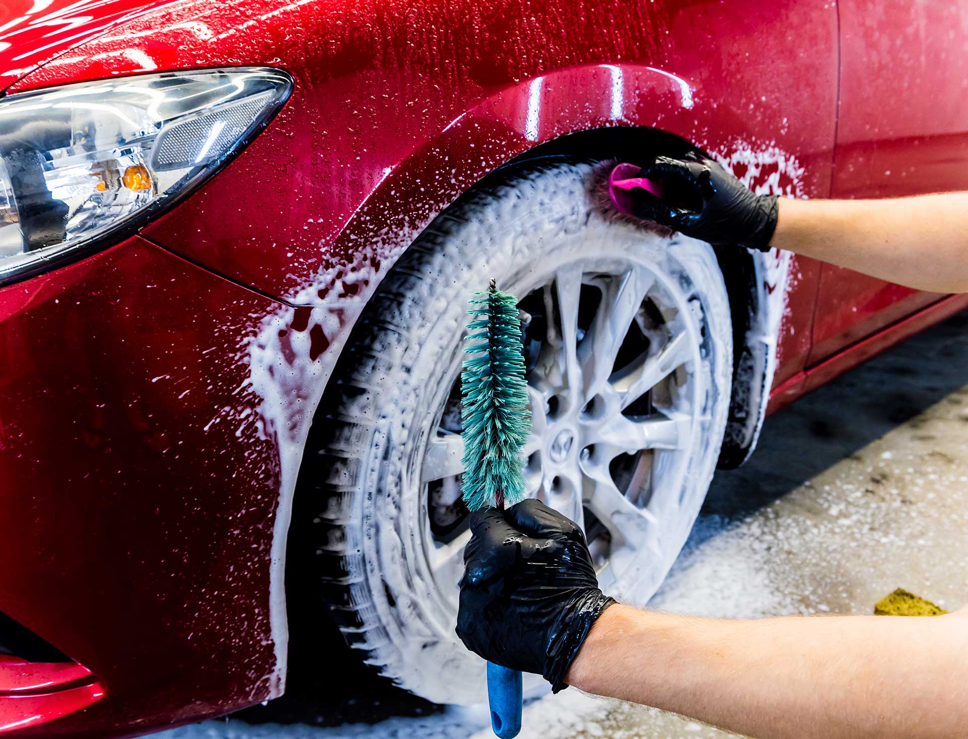 Wheel & Tire Cleaning
